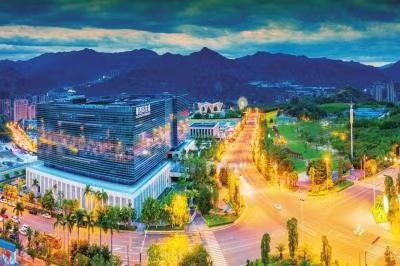 夜幕下的攀枝花政务中心（国家优质工程奖）